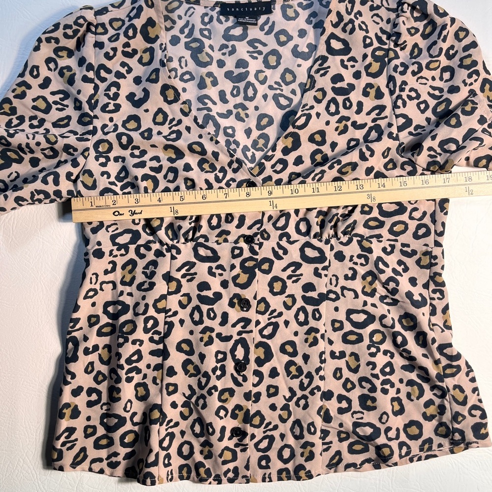 Sanctuary Leopard Print Peplum Button-Down Top Me… - image 4